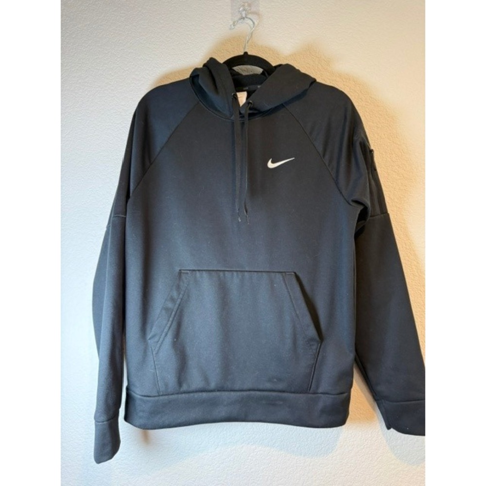 Nike Therma-FIT Black Pullover Hoodie Sweatshirt Sz Small Sleeve Pocket Women